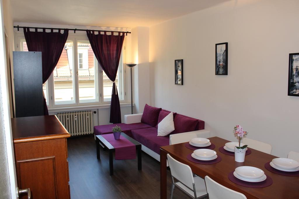 Go Native Prague Apartment Eksteriør bilde