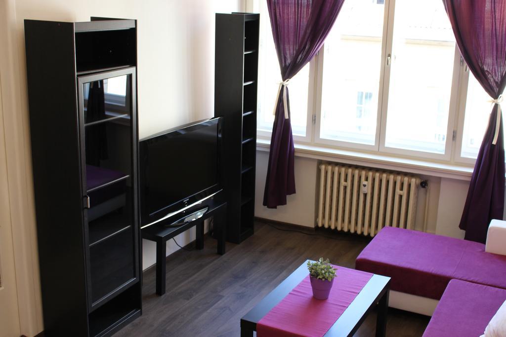 Go Native Prague Apartment Eksteriør bilde