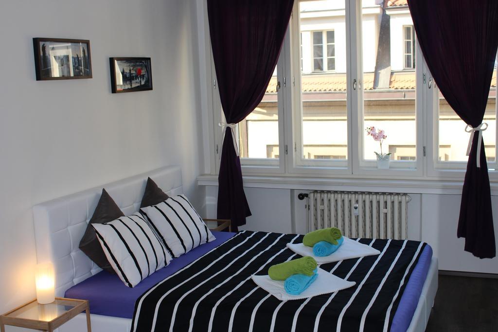 Go Native Prague Apartment Eksteriør bilde