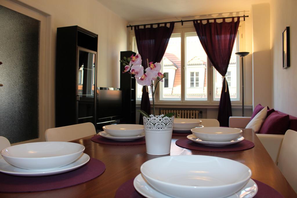 Go Native Prague Apartment Eksteriør bilde